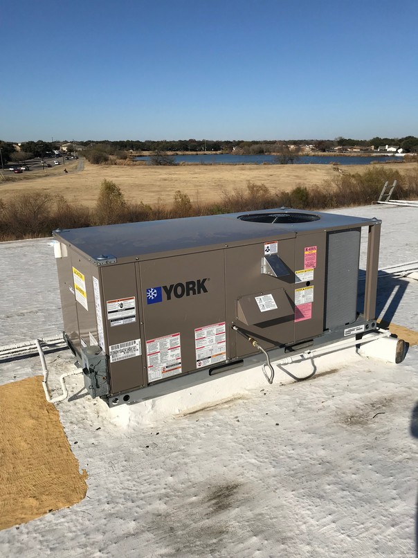 Carrollton Commercial HVAC Rooftop Install